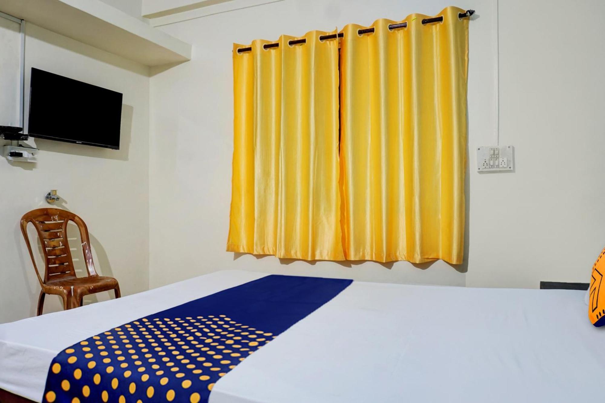 Spot On Samadhan Lodge Pune Exterior foto